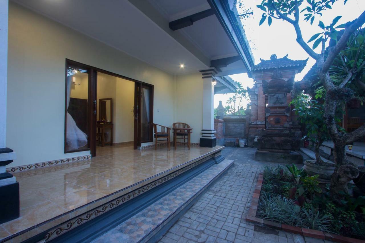 Nengah House Ubud エクステリア 写真