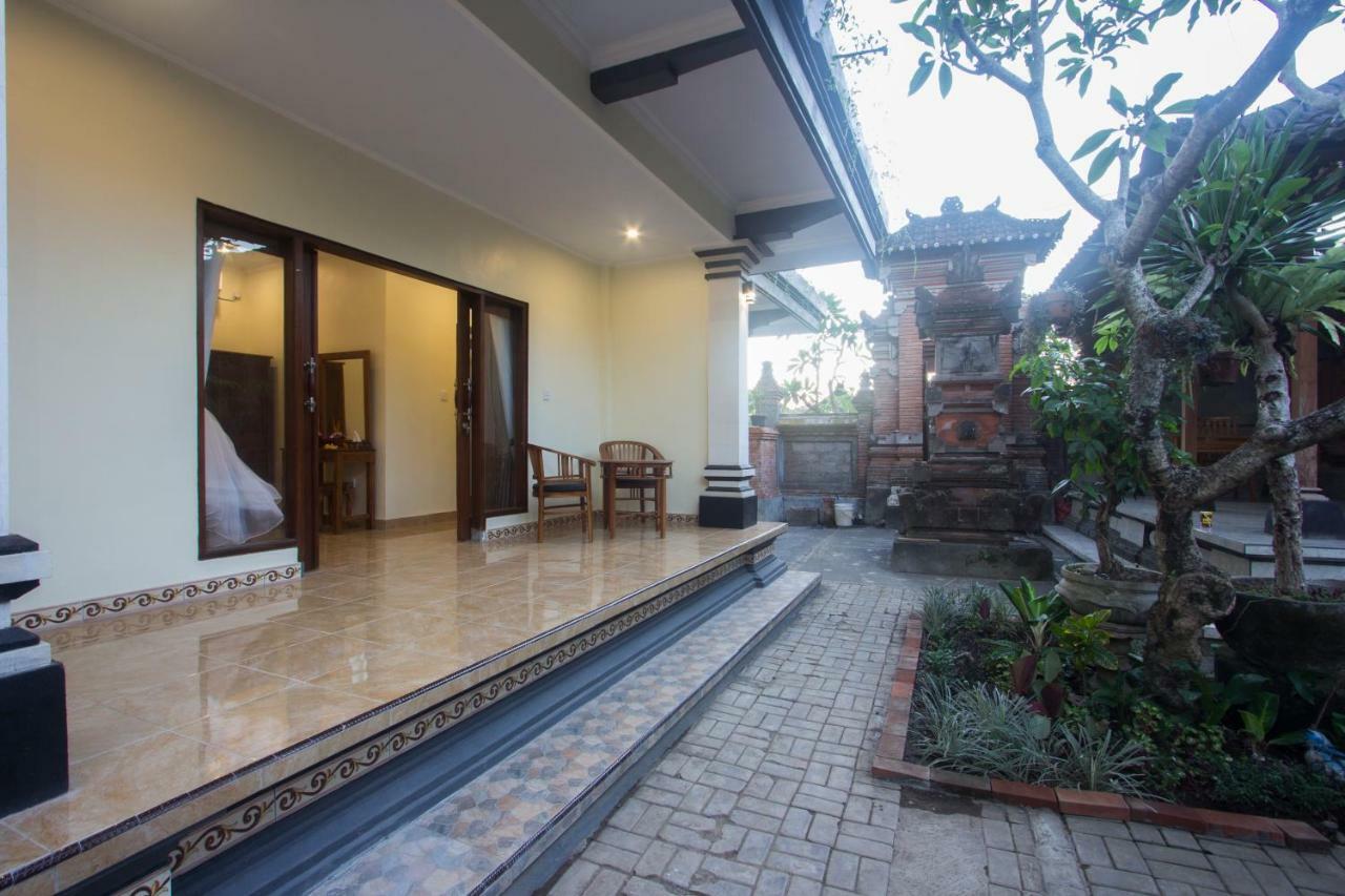 Nengah House Ubud エクステリア 写真